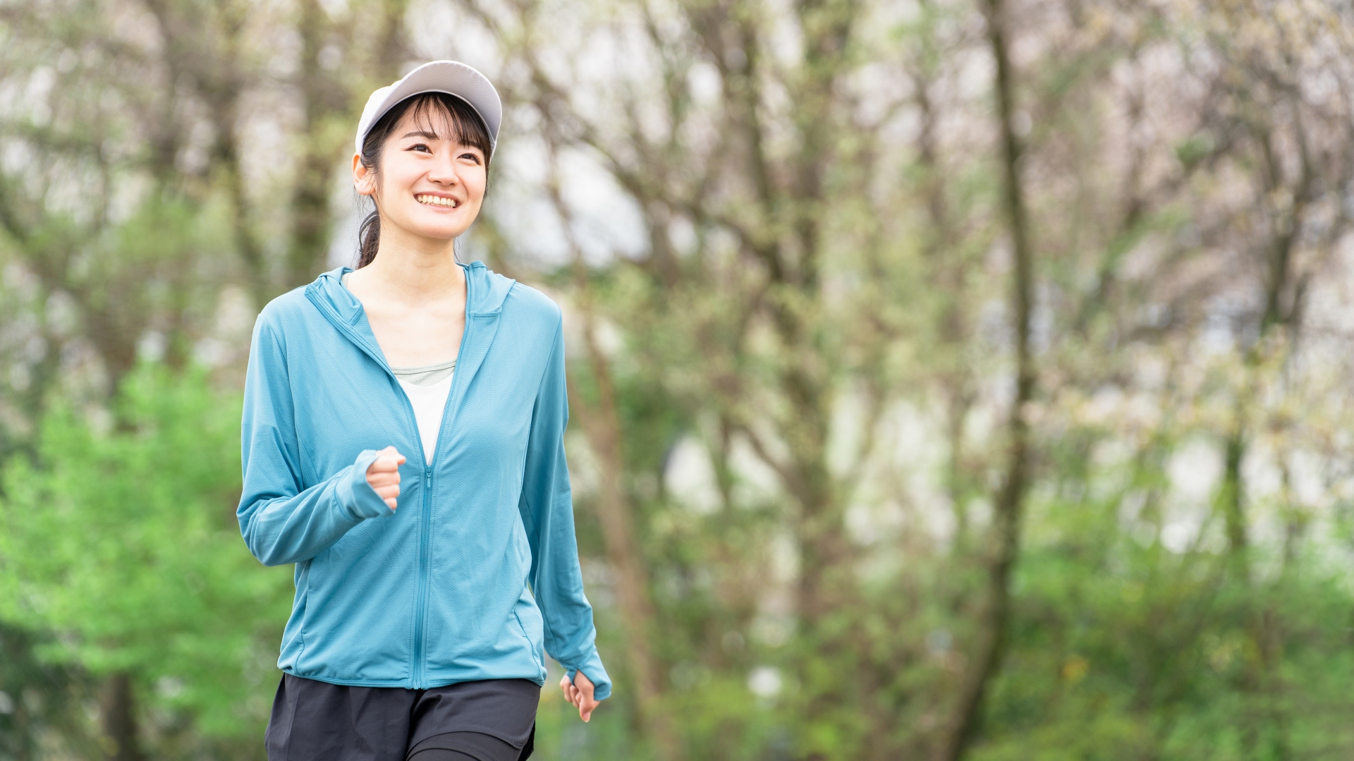 【散歩とダイエット】痩せる歩き方や効果とメリットやデメリットをご紹介！