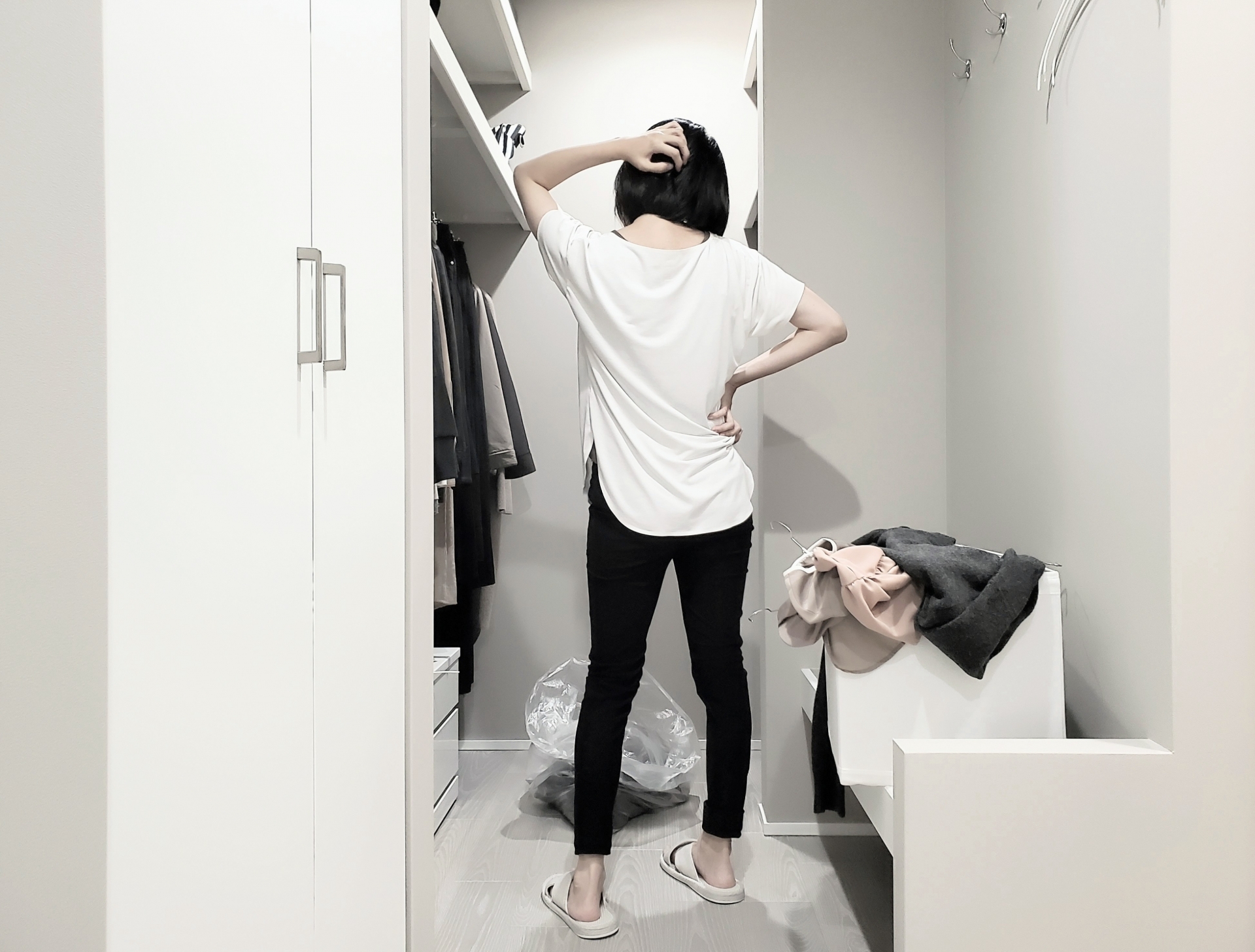 服をしまうのに場所がないめんどくさがり