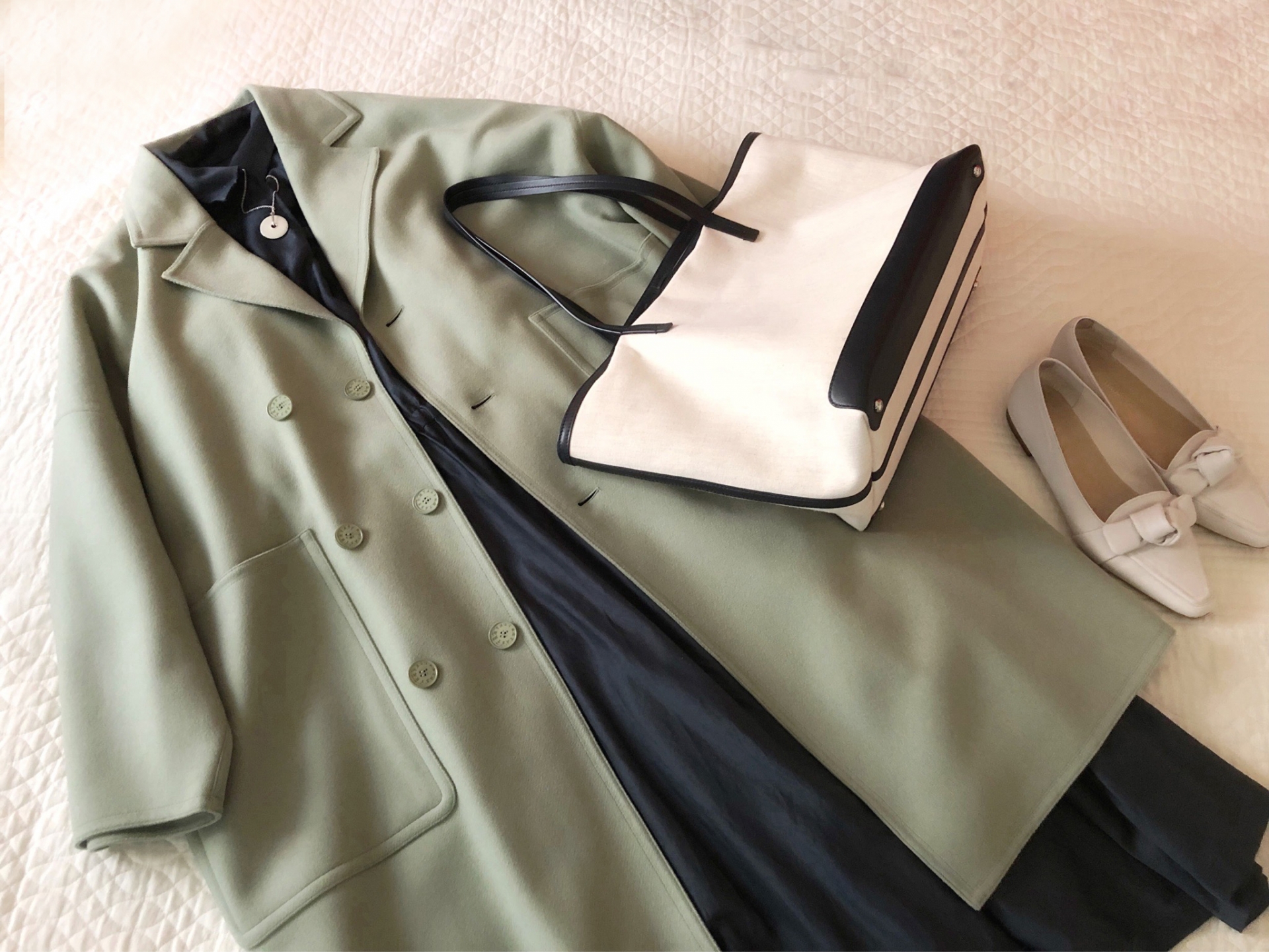 【一人暮らしの服の収納】足りないとおしゃれやおすすめ