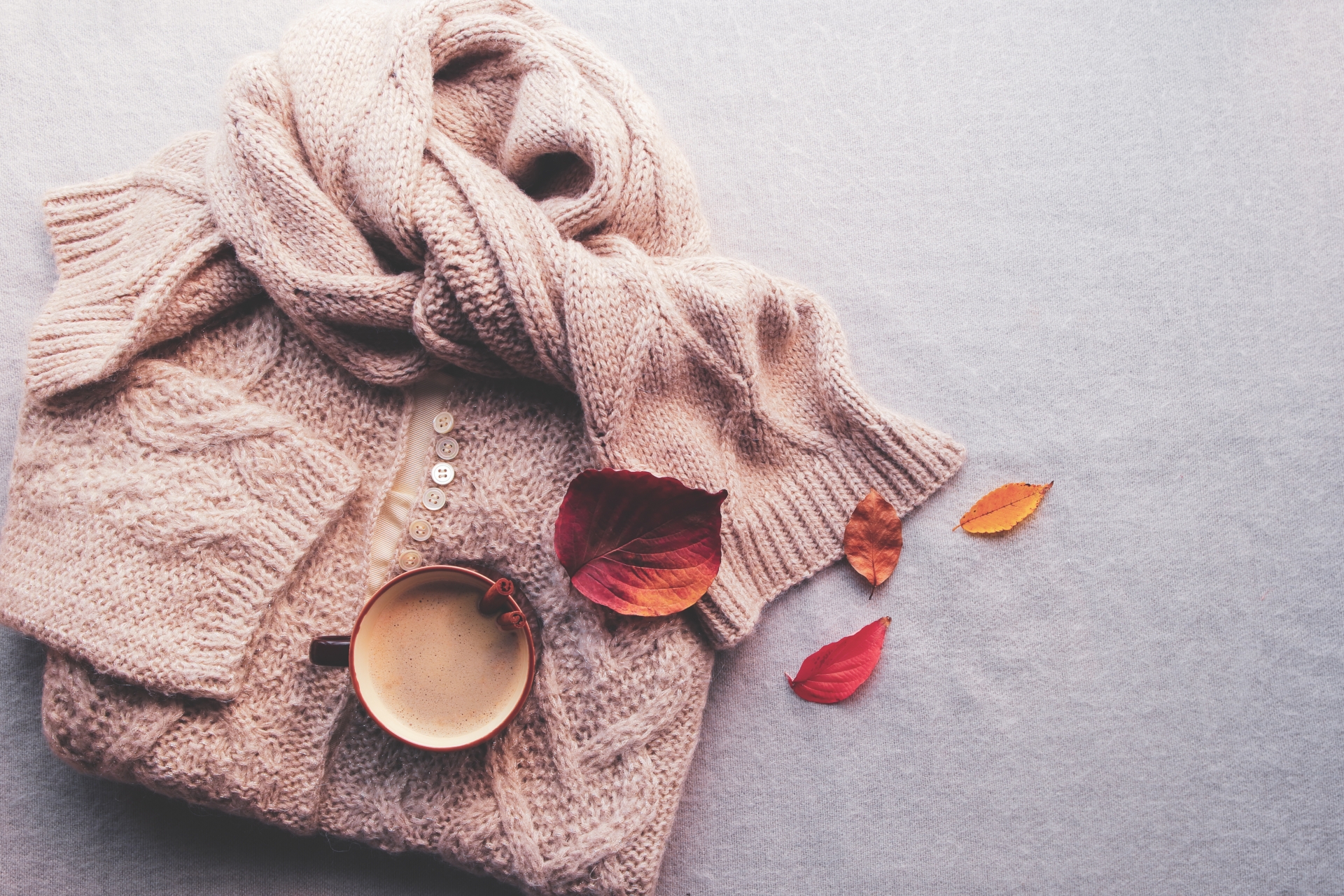 一人暮らしの服の収納とおすすめ