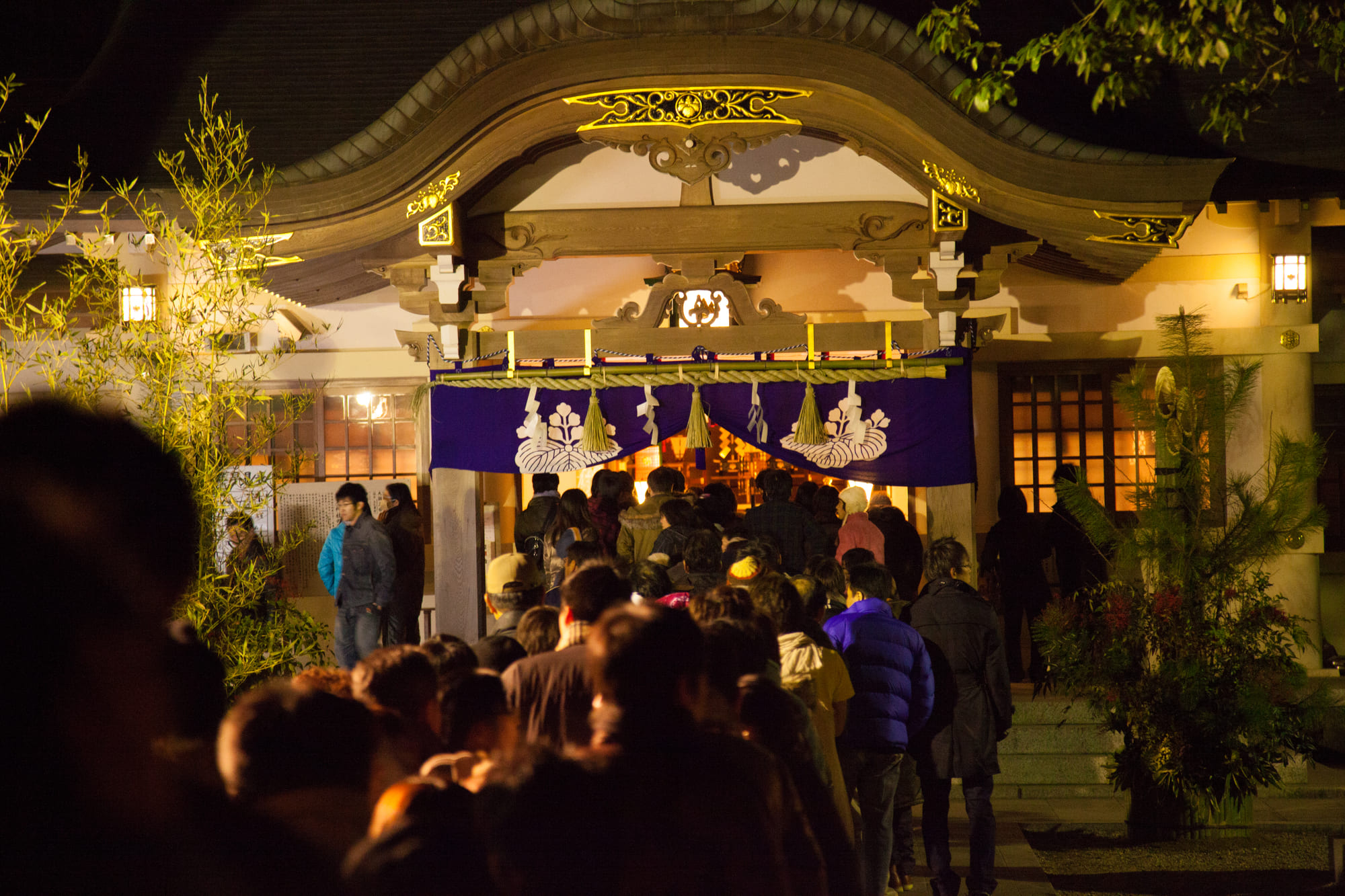 夜の参拝状況