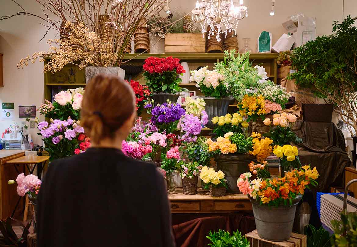 お花の種類は30種前後。ピンと来たお花を1本選ぼう