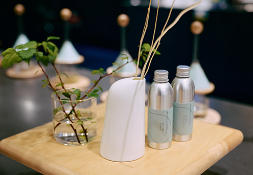 「ブルーミングディフューザー 器 moe S ボーンチャイナ」