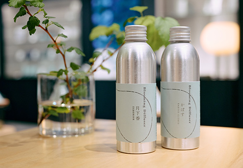 「ブルーミングディフューザー 液体香料150ml かぼす/月下香」