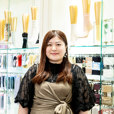 Blondoll 店長　丸山りゑさん