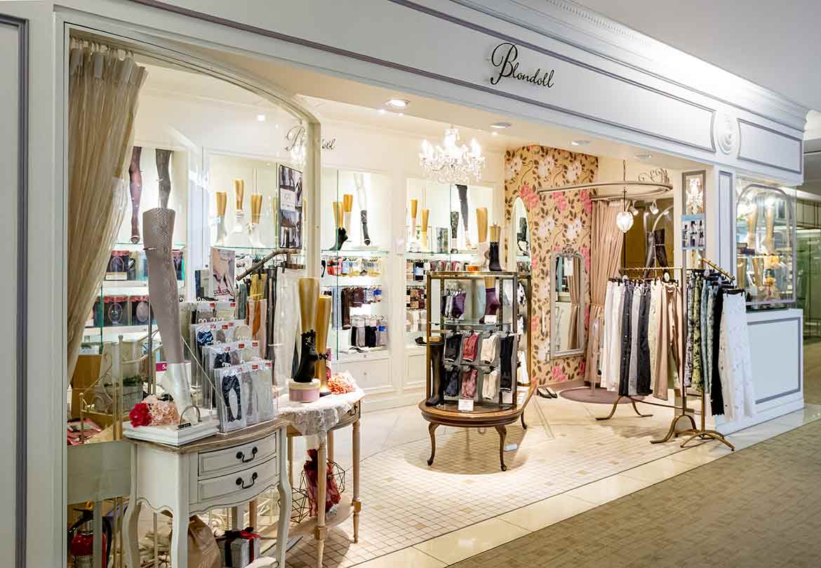 視線を集める足元に！ “褒められ”レッグウェアの宝庫