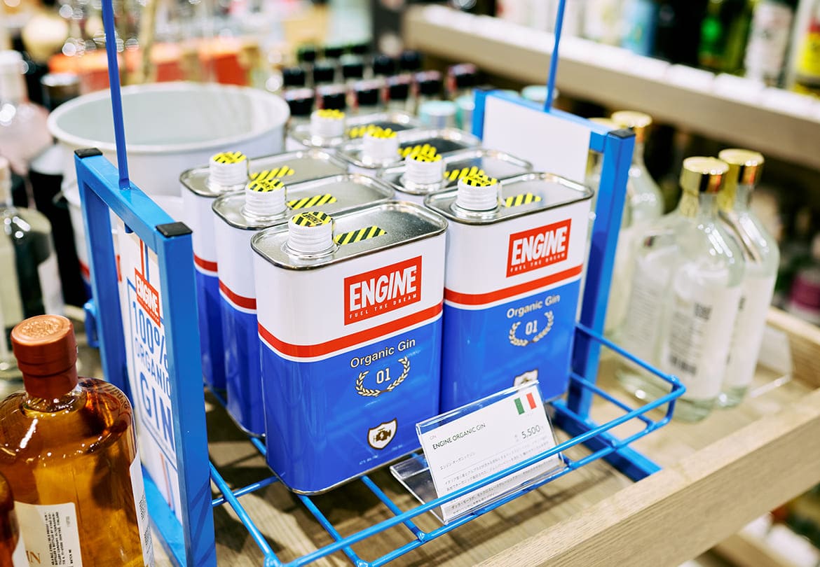 蒸留酒はボトルデザインが個性的！