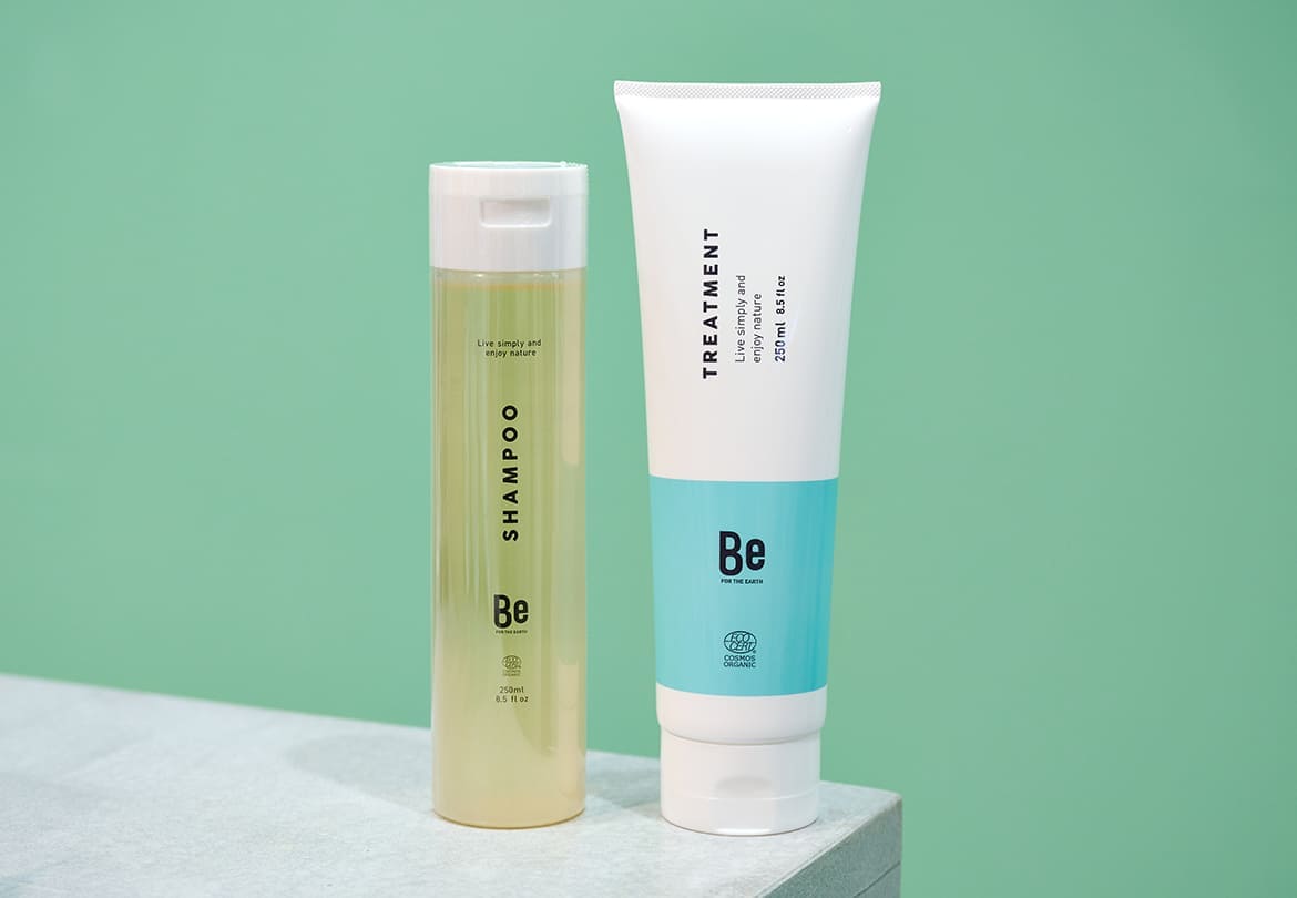 左：「Beシャンプー（250ml）」4,070円、右：「Beトリートメント（250ml）」4,070 円