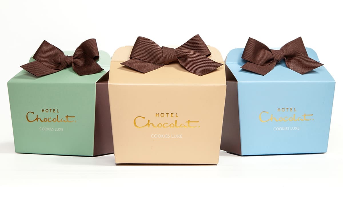 開ける前から心躍る。おしゃれなあの人に渡したいアートなパッケージのお土産3選！