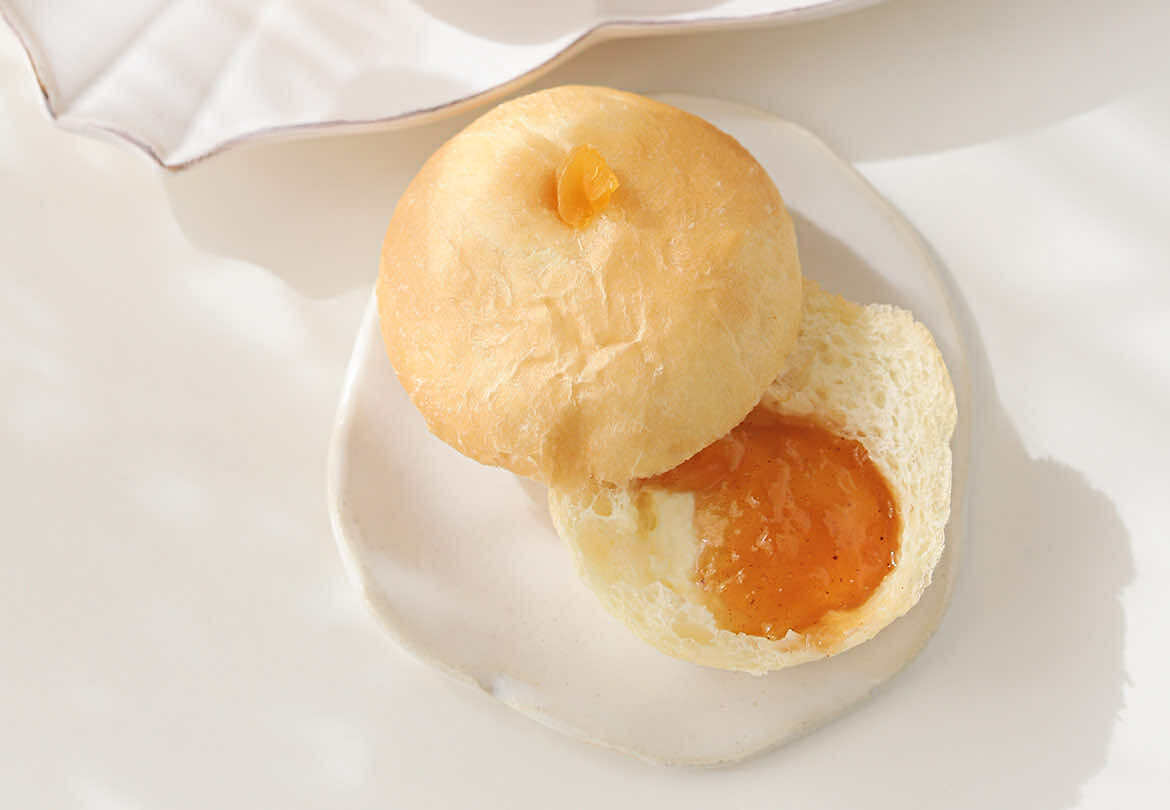 月替わりでジャムのフレーバーが変わる「ア ラ セゾン」 372円。賞味期限は常温で当日、冷凍保存で3日
