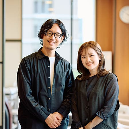 左：大久保洸哉（おおくぼこうや）さん/右：北熨斗伊万里（きたのしいまり）さん