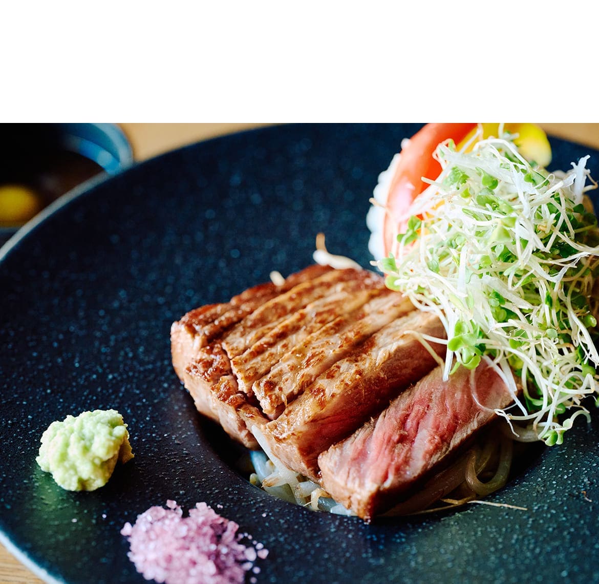 ポークかビーフか。夏バテを吹き飛ばすパワーチャージ肉ランチ