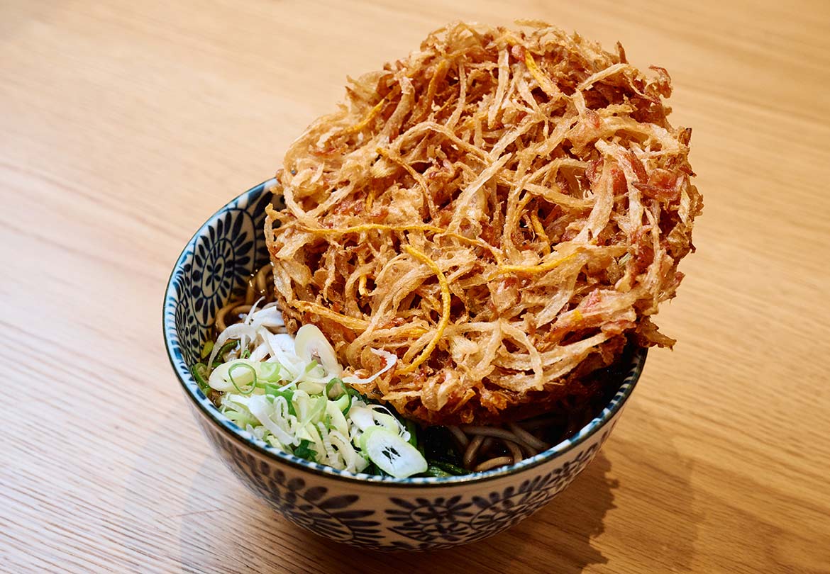 1日限定10食の「かき揚げそば」