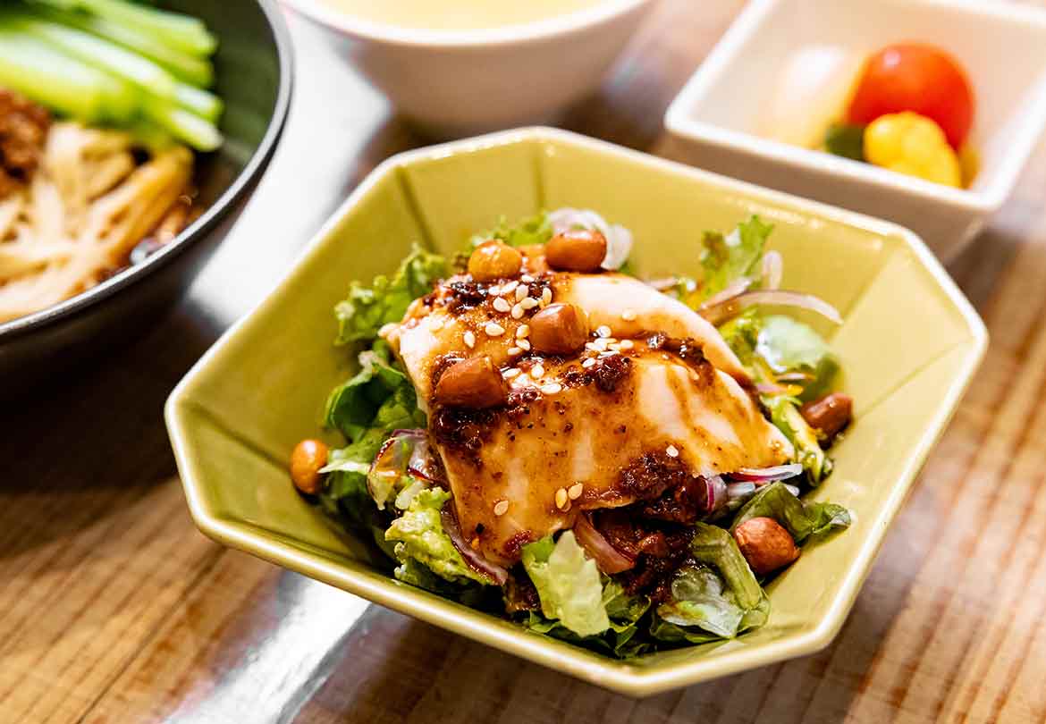 よだれ鶏はしっとり柔らか