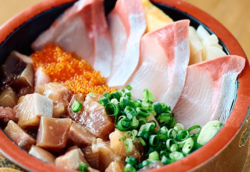 「特選!!茶ぶりの二色丼定食」