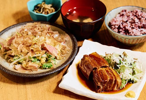 「ラフテーとゴーヤチャンプル定食」