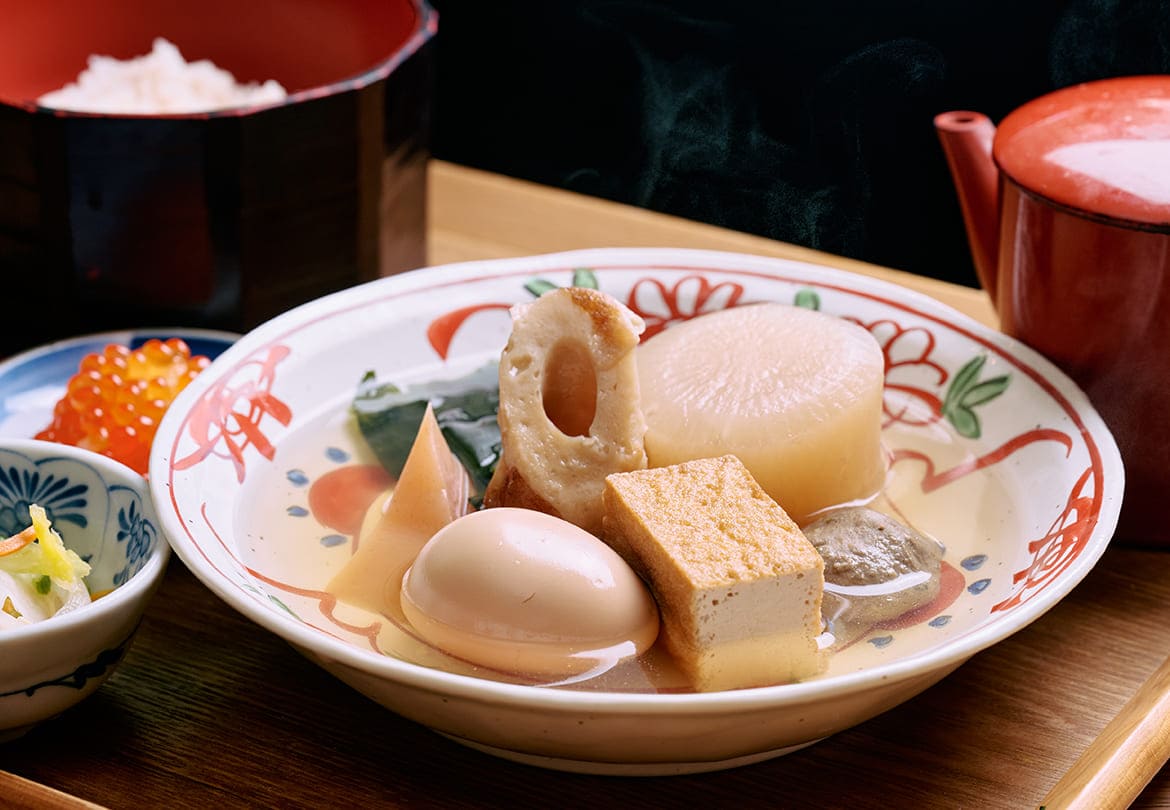 澄んだお出汁を味わう「おでん 出汁茶漬け定食」1,500円