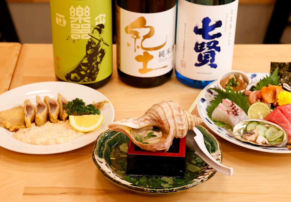 魚といえば日本酒。どれでも1杯495円！