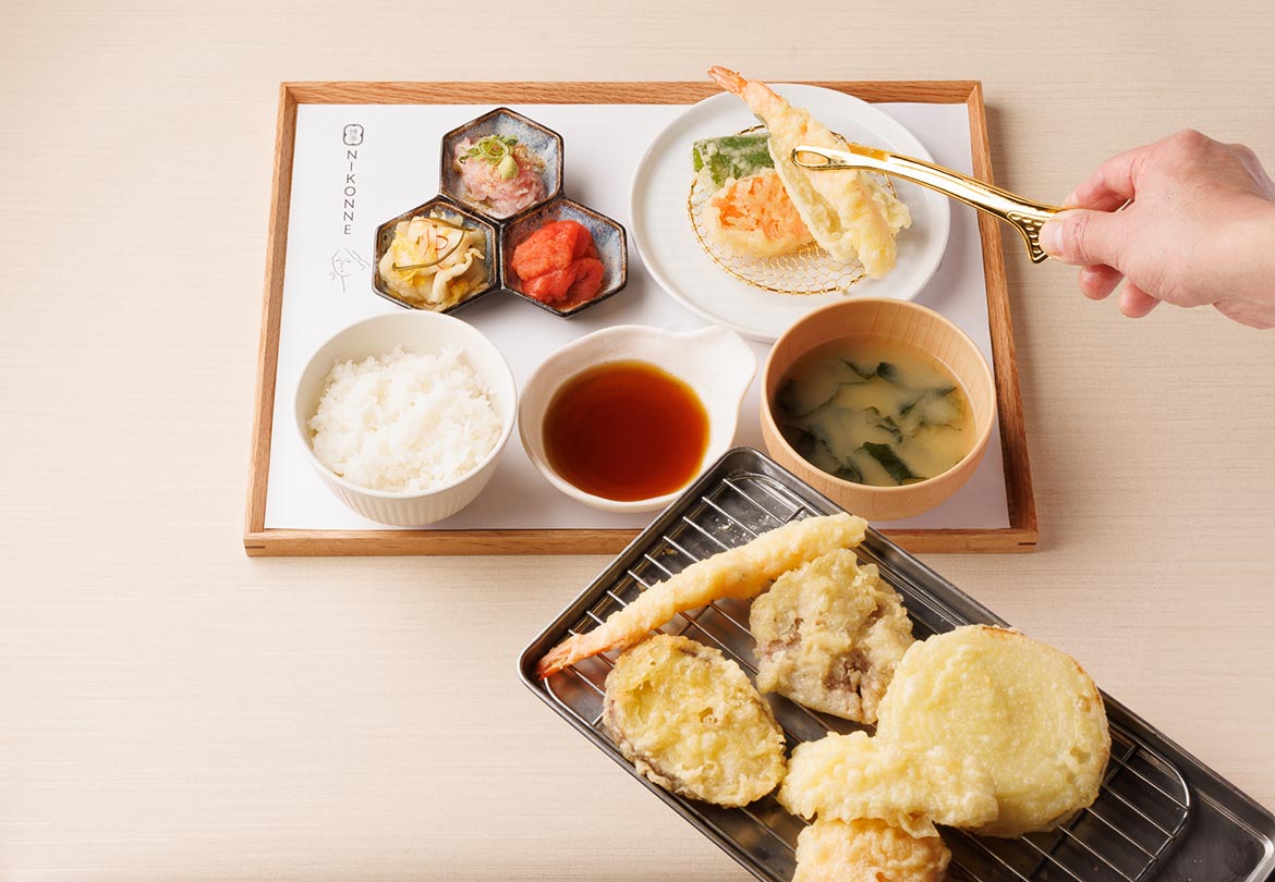 「博多天ぷら定食」1,300円〜1,600円