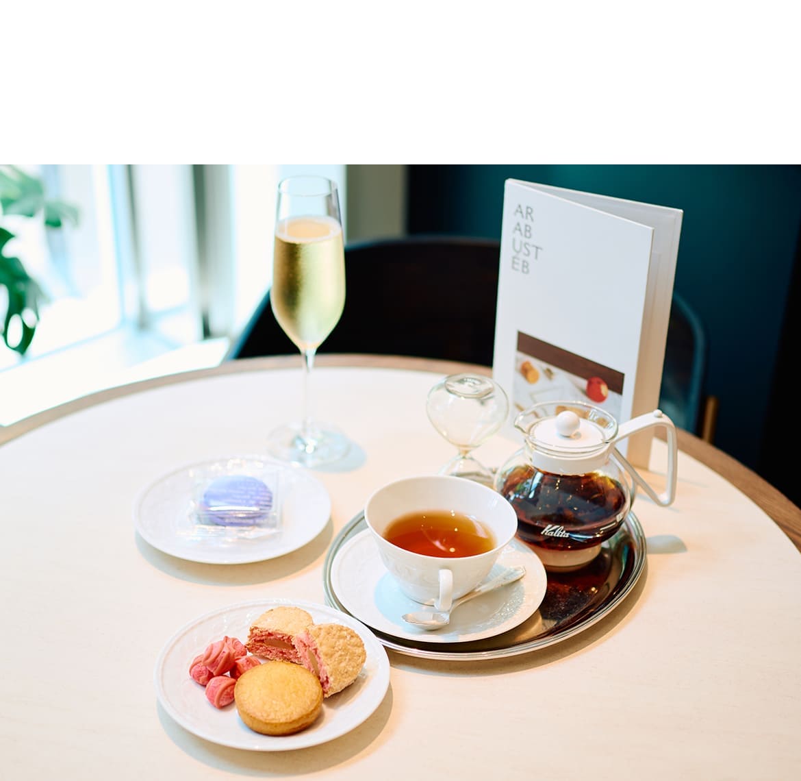 全50種！函館発のフランス焼菓子専門店「ペシェミニヨン」に行ってみた