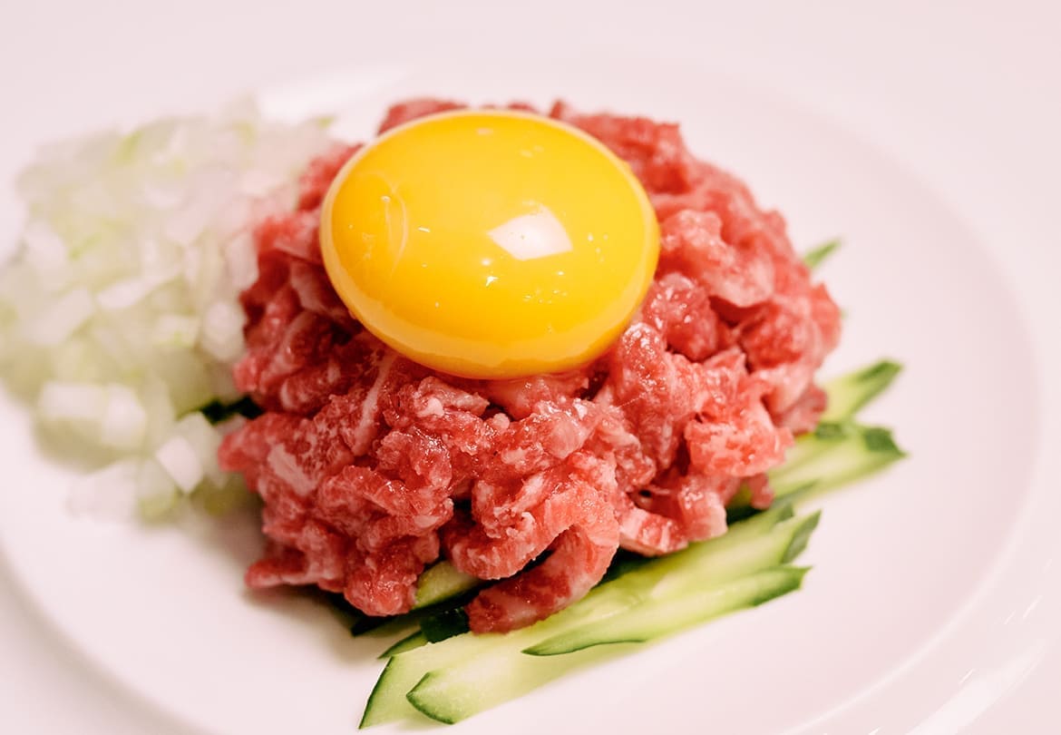 A4ランク以上の和牛を使った「和牛もも肉のカルパッチョ」1,650円