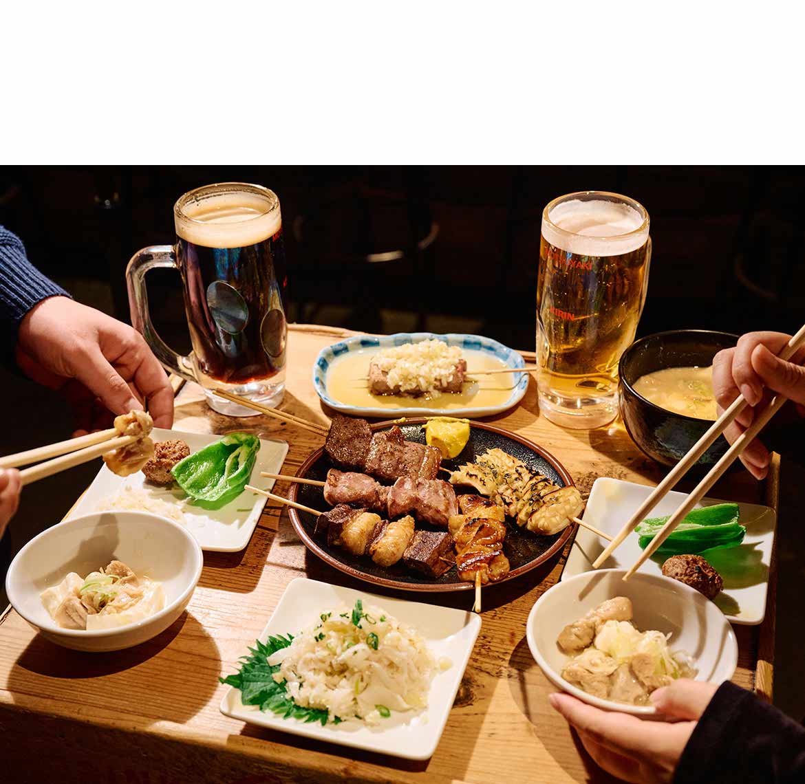 春は立ち飲み。新丸ビルで名店のもつ焼きを堪能