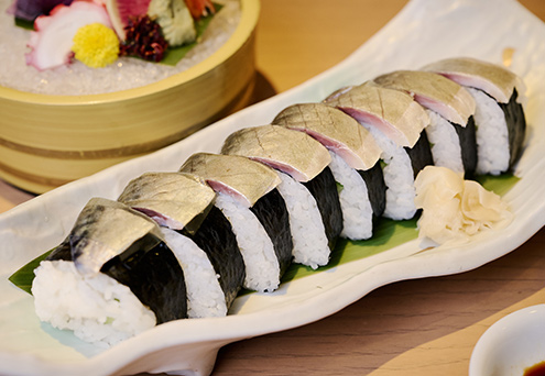 「サバの太巻き寿司」