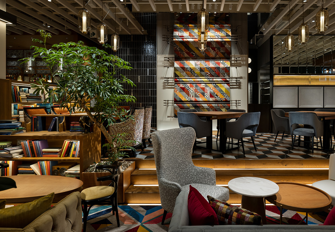 様々なシーンに対応するこだわりのインテリア