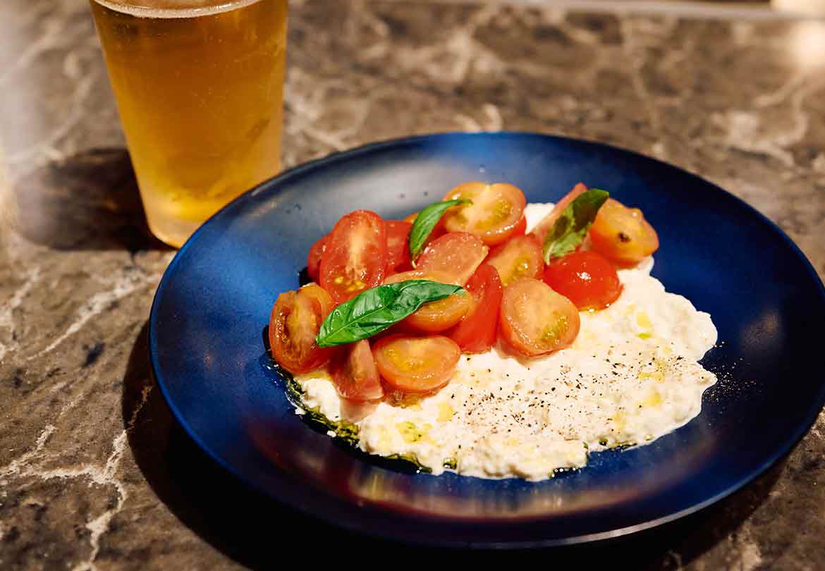 お酒のお供にぴったりなメニューも充実