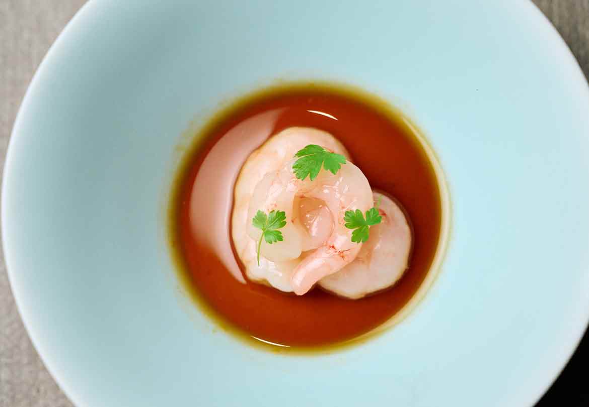 【BREEZE OF TOKYO】甘海老のマリネと海老のコンソメ