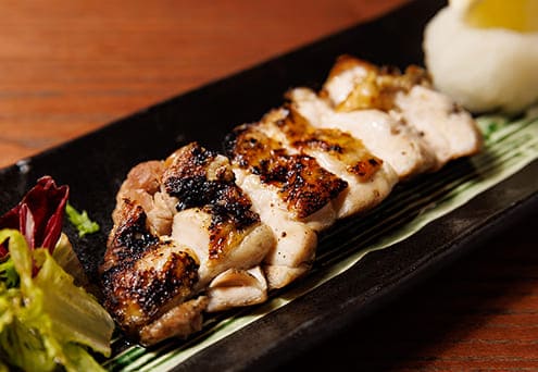 「大山鶏の炭火焼き」