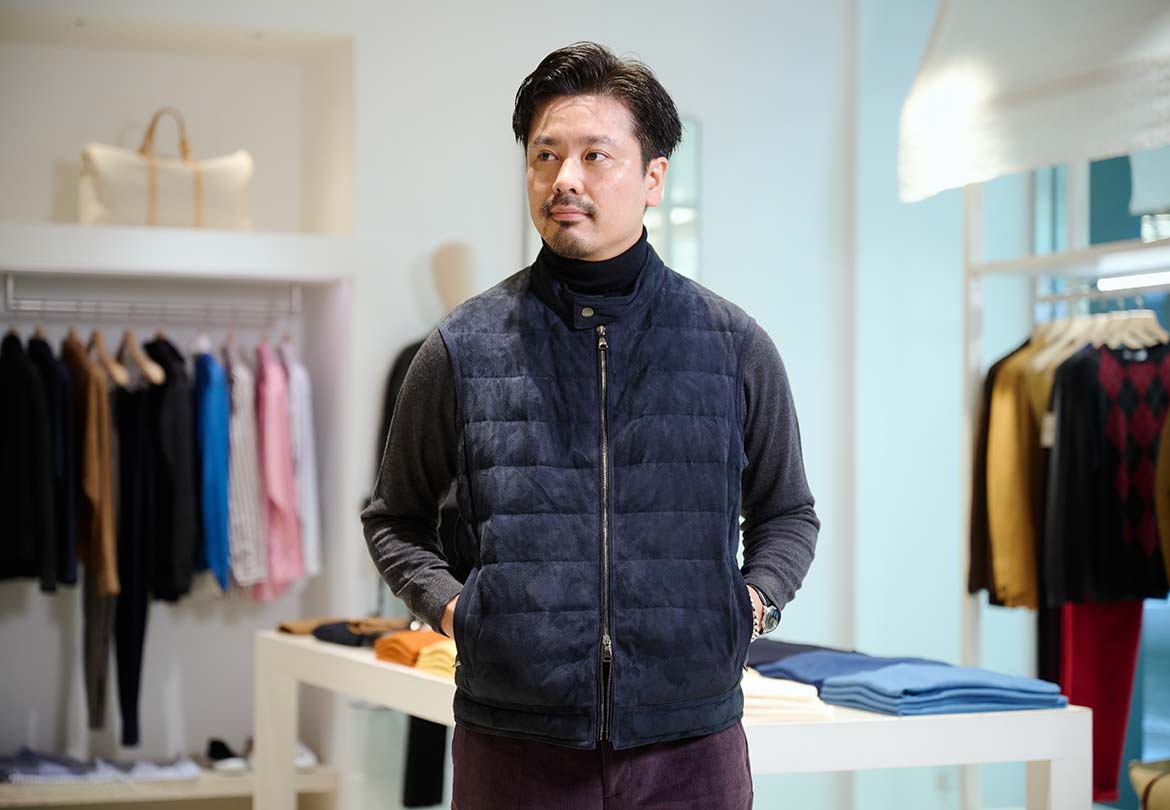 日本人の体型に合わせてデザインされたベストは着心地抜群