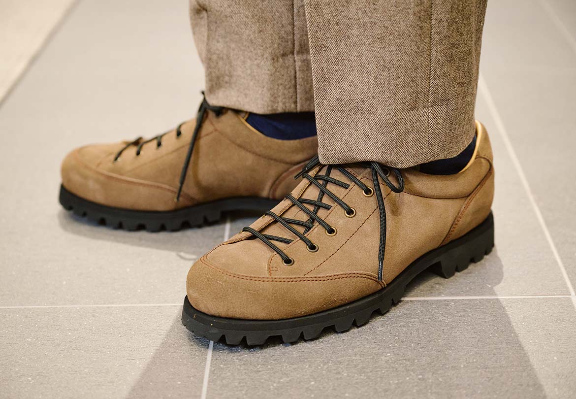 「パラブーツ」のマウンテンシューズを復刻し別注アレンジ