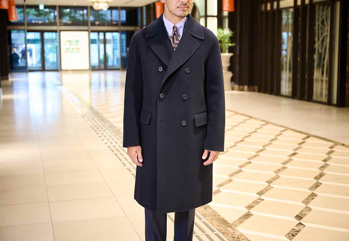 見た目以上に軽く、それでいて温かさも羽織り心地も申し分なし