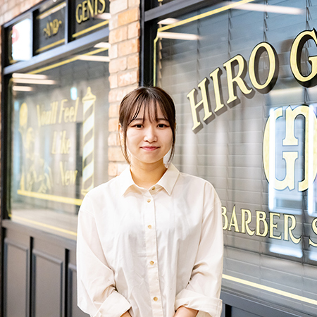 ヒロ銀座バーバーショップ 丸の内店 スタイリスト 雨宮琴葉さん