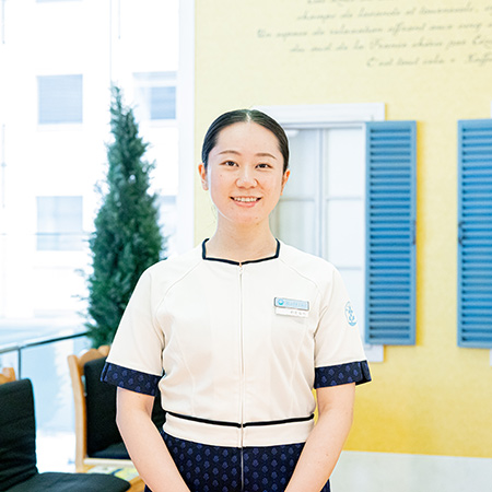 ラフィネ プリュス 丸の内オアゾ店 チーフセラピスト 渡部綾歌さん