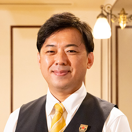 「ブラッスリー 銀座ライオン 大手町ビル店」　支配人 丸岡さん