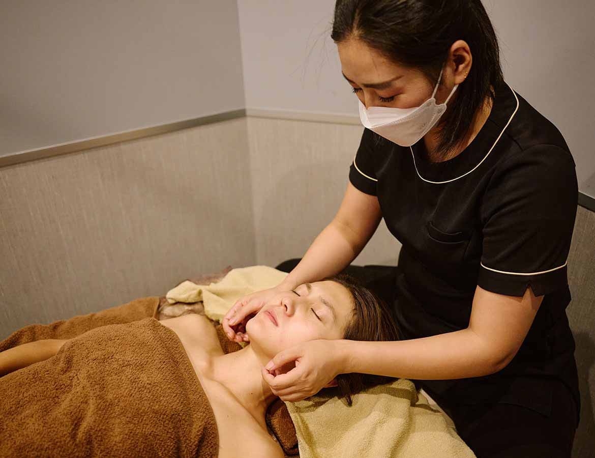 冷えやむくみから身体を守る。人生をたのしむ女性のためのヘルスケアサロン