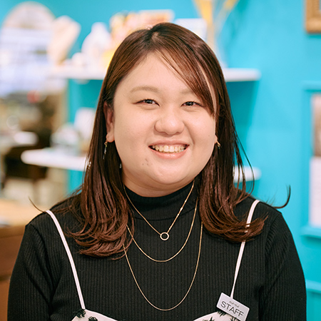cui-cui 丸ビル店 店長/鎌田 加奈さん