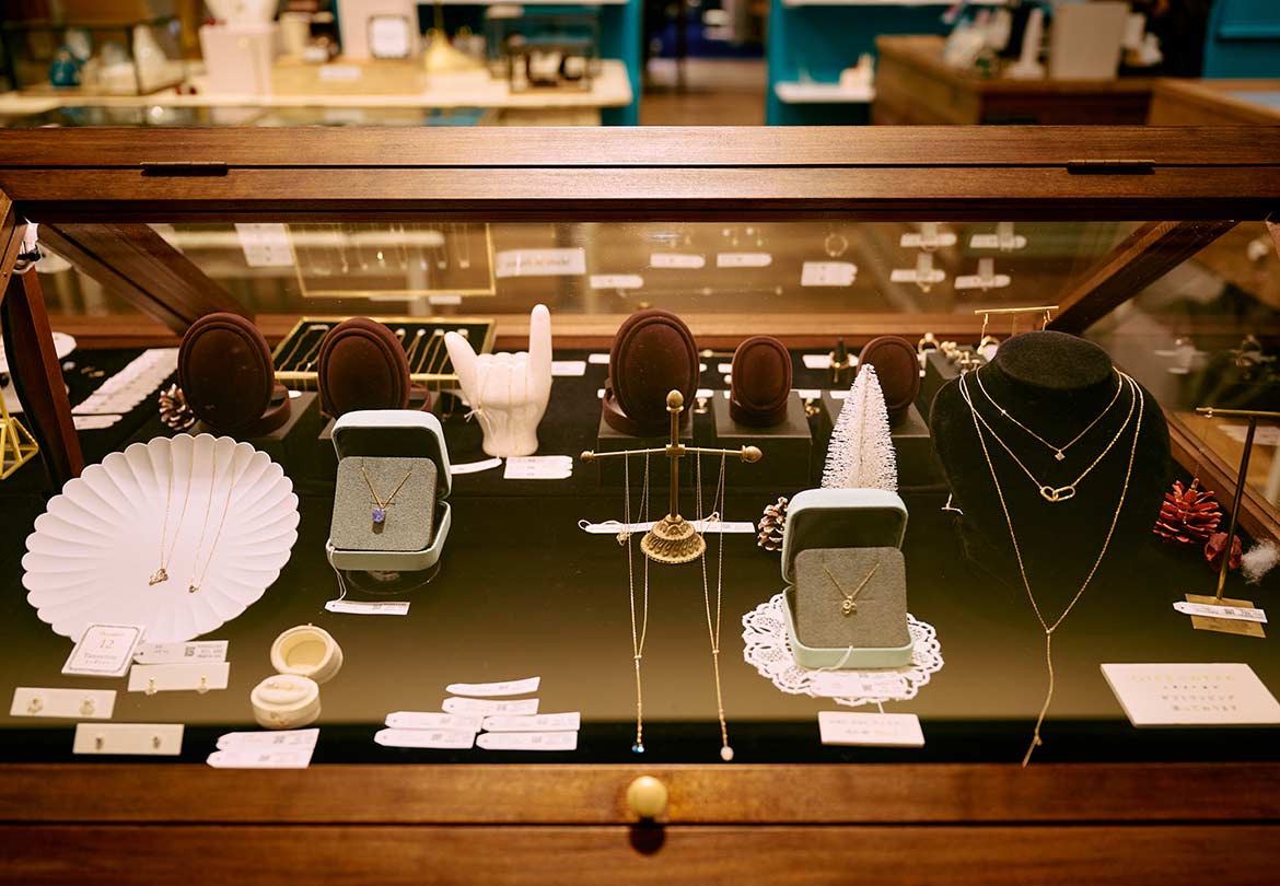 アンティーク調のディスプレイ