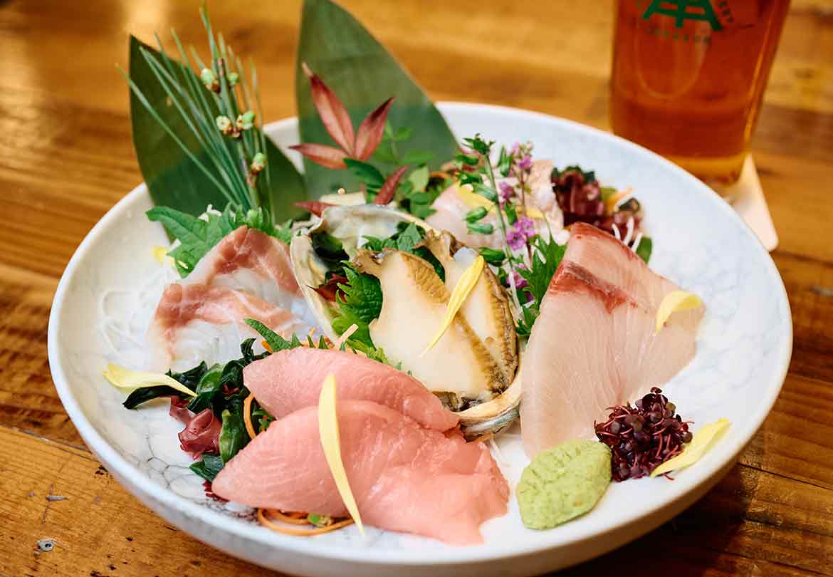 「お刺身の盛り合わせ」1,958円（一人前より）