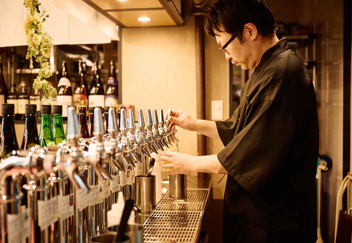 注ぎたての樽生クラフトビールは全10種