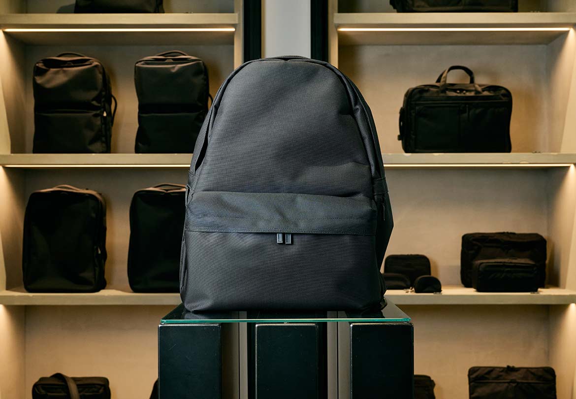 「BACKPACK PRO M」52,800円