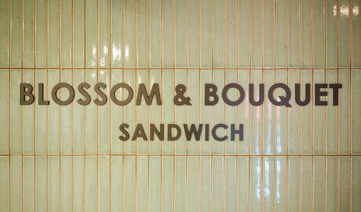BLOSSOM & BOUQUET 丸の内店