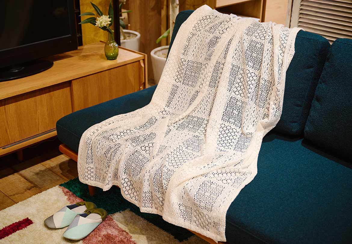 「RAS（ラス）ブランケット」8,910円