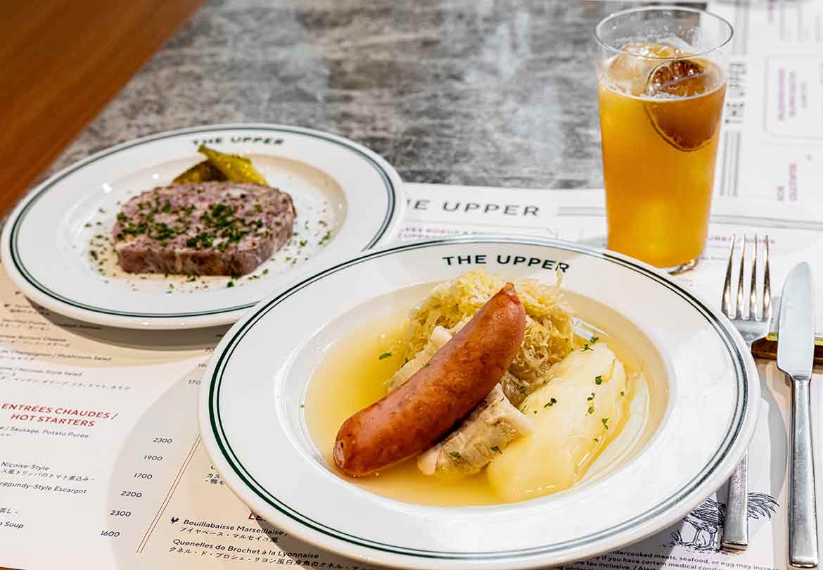 おすすめは「シュークルート アルザス風」と「パテドカンパーニュ」、季節ごとに変わるオリジナルカクテル