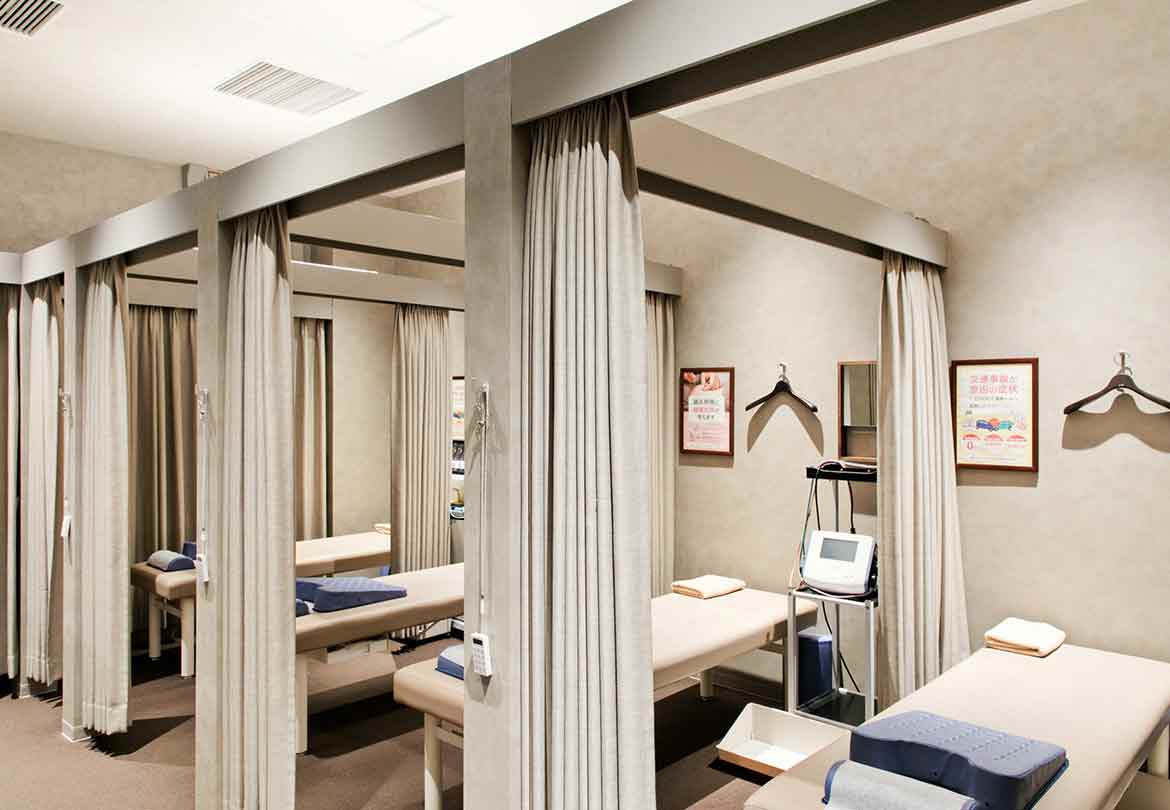 清潔感溢れる店内。落ち着いた雰囲気でリラックスできる