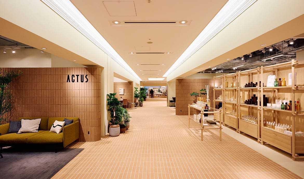 ACTUS 丸の内店